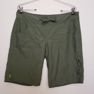 Lole Womens 10 UPF Nylon Shorts Olive Green